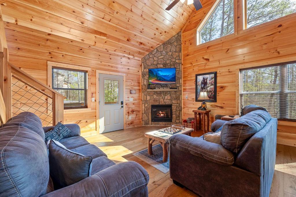 Bobcat Den By Eden Crest Villa Gatlinburg Buitenkant foto