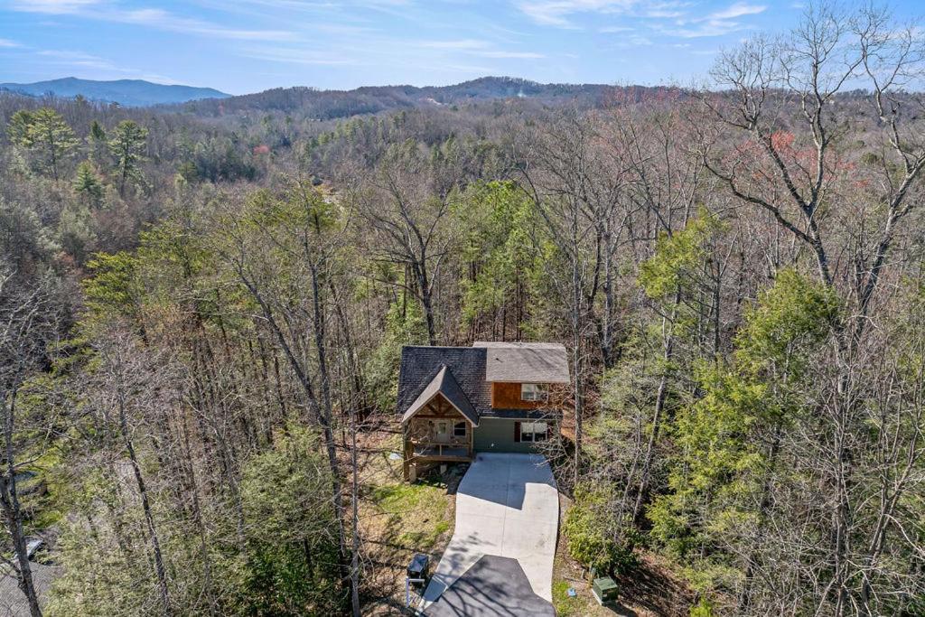 Bobcat Den By Eden Crest Villa Gatlinburg Buitenkant foto