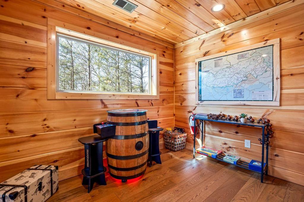 Bobcat Den By Eden Crest Villa Gatlinburg Buitenkant foto